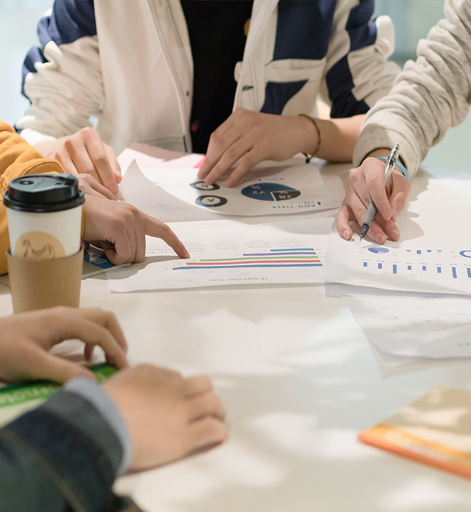 トレーニングと研修